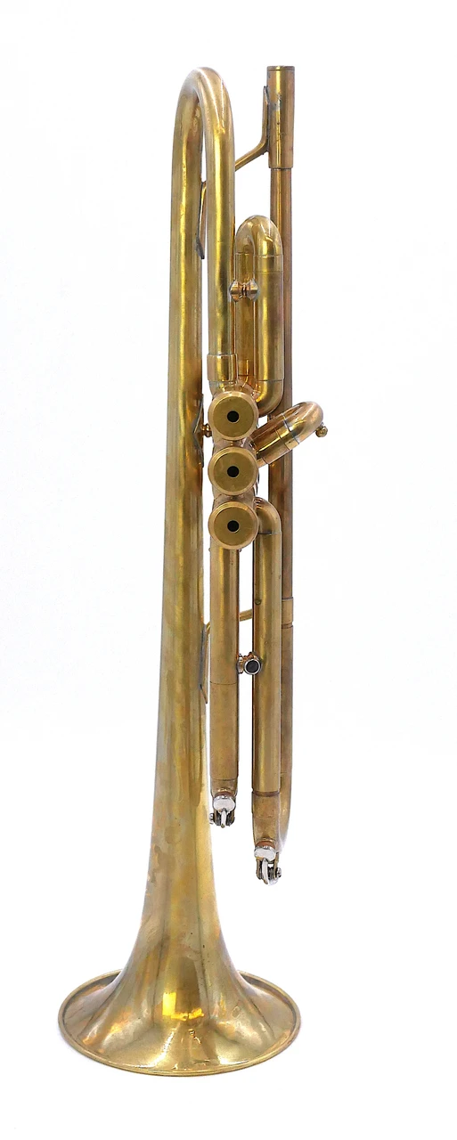 Gen 1 Yamaha Bobby Shew YTR-6310Z Trumpet in Raw Brass