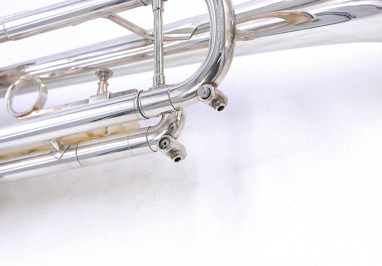 Pre-Owned Getzen Eterna Severinsen Model Trumpet in Silver Plate   
