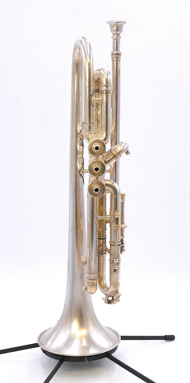 1915 Holton Revelation Cornet in Silver Plate: Closet Queen (full kit)