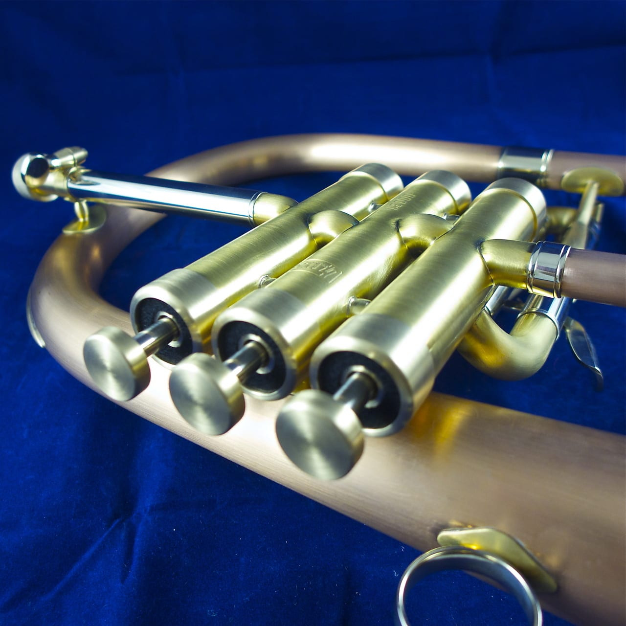 Brasspire 933-2b (Heavy Weight Style, Professional Bb Flugelhorn)