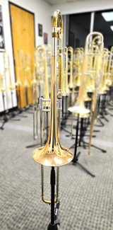 Pre-Owned Holton TR156 Trombone (dual bore slide .533/.547) Red Brass Bell