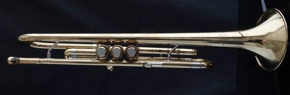  Why Rent:    Pre-Owned Mid-1970's Olds Ambassador Trumpet  in Lacquer