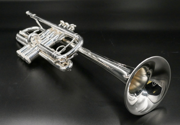 Sweet Show Demo Model Shires Model 401 C Trumpet in Silver Plate