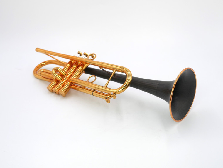 daCarbo Unica Trumpet in Gold Lacquer With Carbon Fiber Bell!