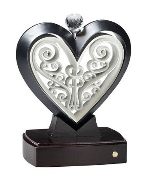 Unity Heart
Black/White
Wedding