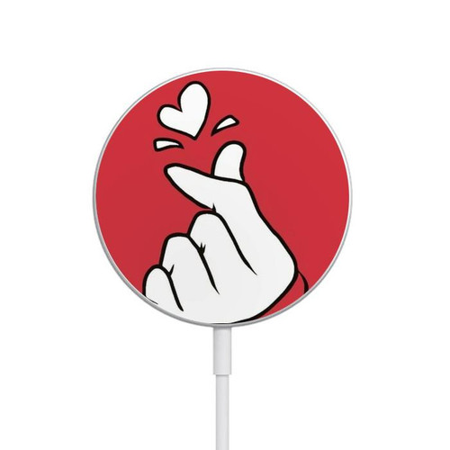 S3701 Mini Heart Love Sign Magnetic Wireless Charger Pad with MagSafe 15W for iPhone 16 15 14 13 12