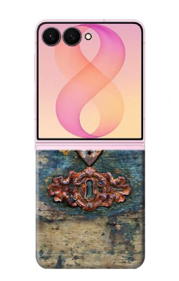 S3955 Vintage Keyhole Weather Door Case For Samsung Galaxy Z Flip 8