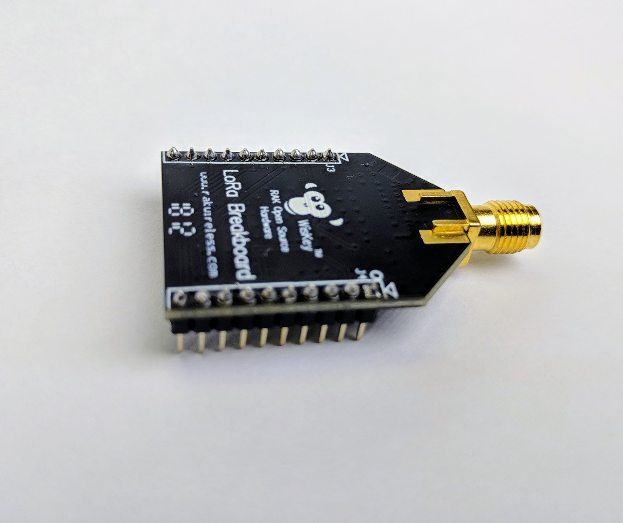 RAK811 Breakout (XBee form factor) - CRCibernética