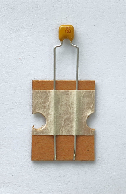 0.1 nF Ceramic Capacitors 0.1 nF Ceramic Capacitors