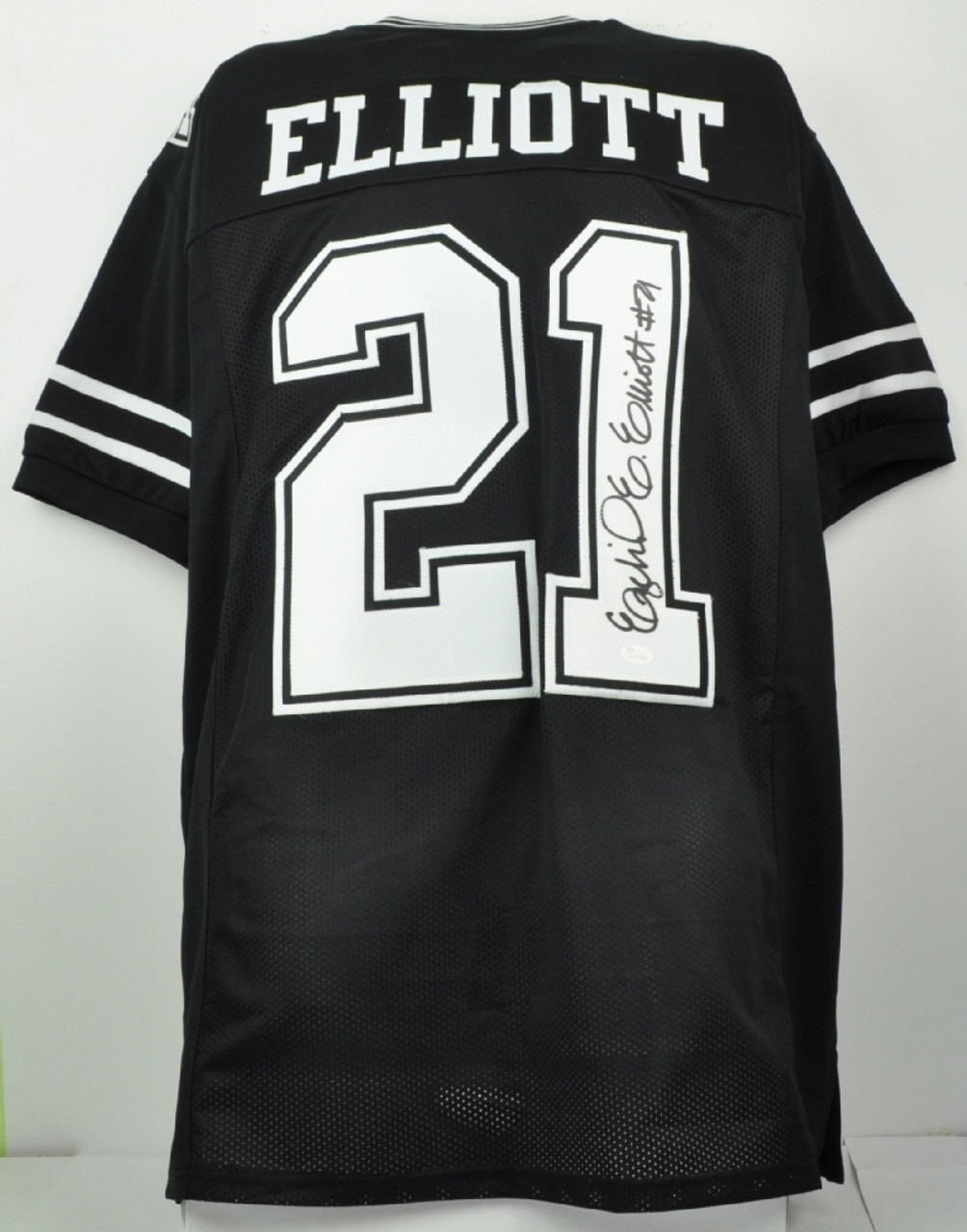 ezekiel elliott jersey signed