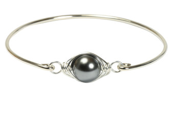 handmade sterling silver wire wrapped bangle bracelet with dark grey pearl by Jessica Luu Jewelry