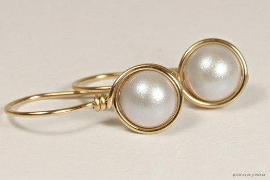 14K yellow gold filled wire wrapped iridescent dove grey silver pearl drop earrings handmade by Jessica Luu Jewelry