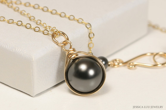 14K yellow gold filled wire wrapped black pearl solitaire necklace handmade by Jessica Luu Jewelry