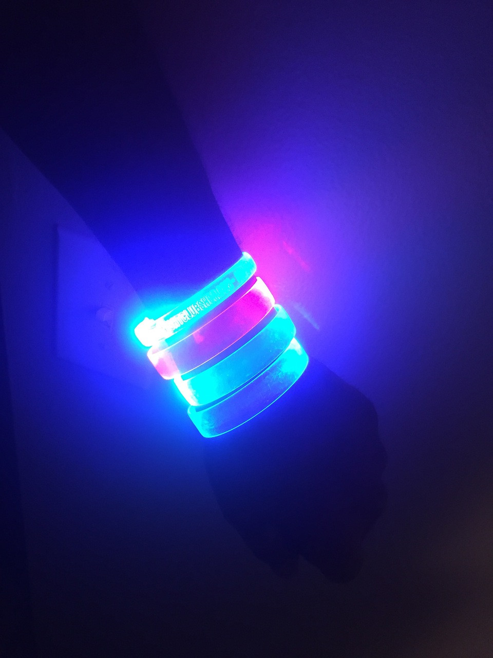 LED, wristband, wholesale, pricing, bulk, LED Bands, Band, personalized, custom, brandingLED, bride, groom, Light up, Light, Iluminated, Glow, Wristband, wrist Band, Bracelet, Band, Personalized, Custom, LED Wristband, VIP, Logo, Name, Art