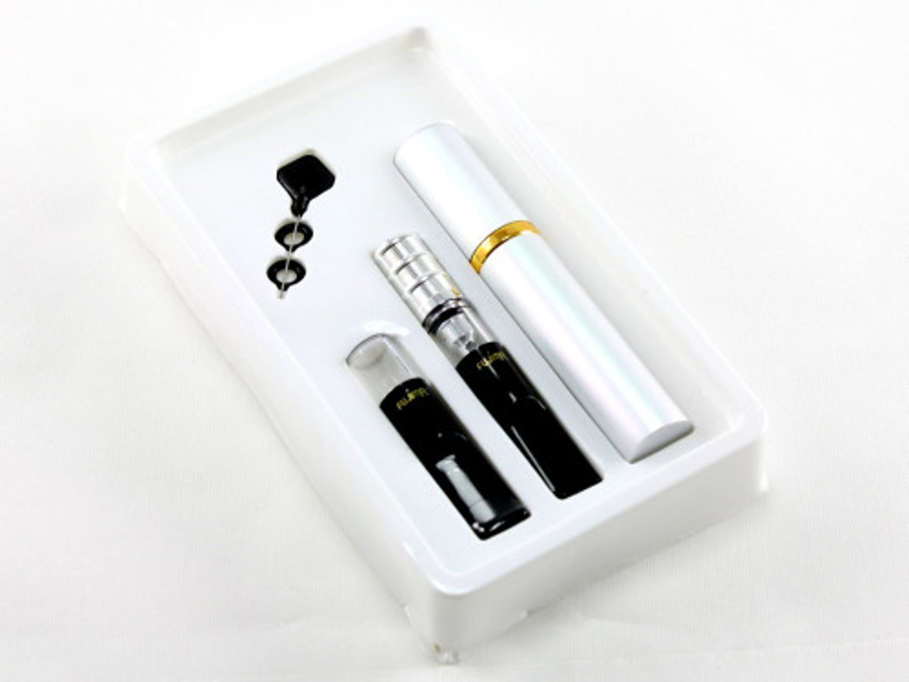 Cigarette Holder with Cleanable Filter and Case