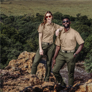 CW-UT-205-A-LIFESTYLE-02-NO-LOGO