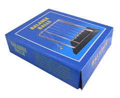 Newtons Cradle - GSR - P2264