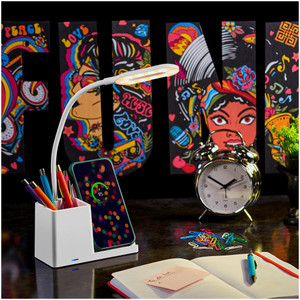 MT-SC-417-B-LIFESTYLE-01-NO-LOGO