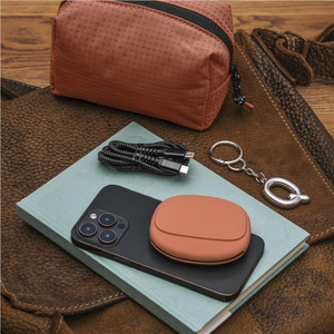 GP-AL-145-B_LIFESTYLE-NO-LOGO