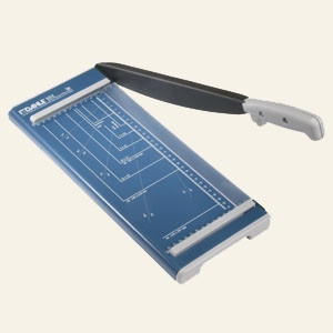 DAHLE A4 320mm Hobby Guillotine 8 Sheet Capacity-D502 DAHLE A4 320mm Hobby Guillotine 8 Sheet Capacity-D502