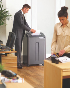 Fellowes Powershred® 425i Strip Cut Shredder