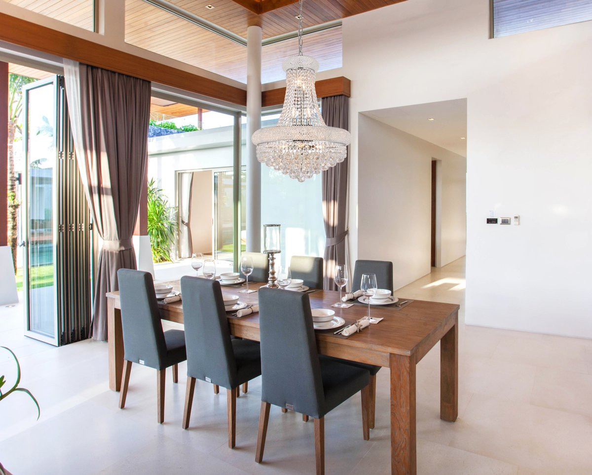 ELEGANT LIGHTING 1800D20C/RC  Primo 14-Light Dining Room, Chrome