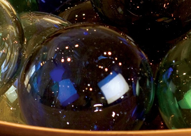 Kalalou Glass Ball