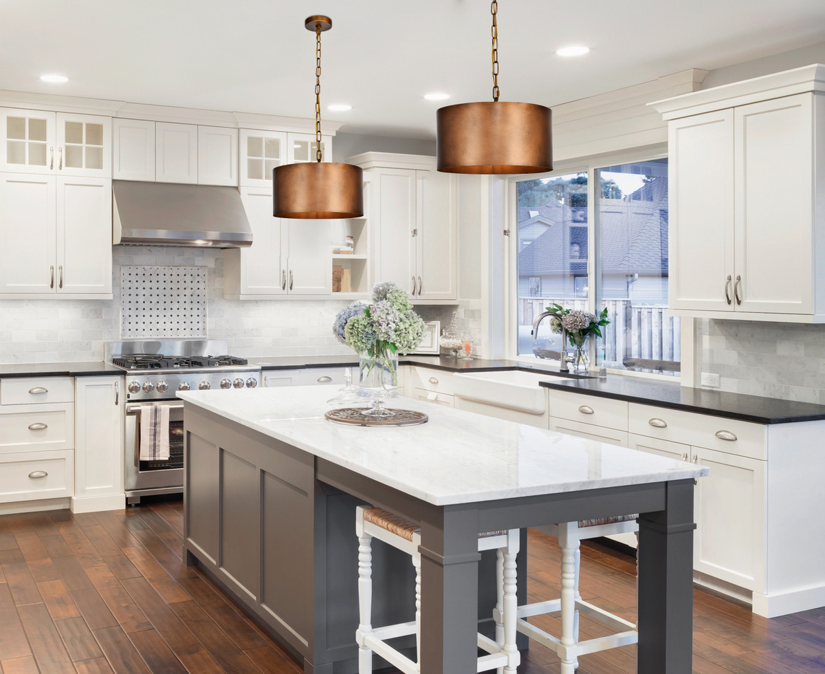 Living District LD6015D15BR Miro Collection Pendant D15 H9.25 Lt:1 Manual Brass Finish