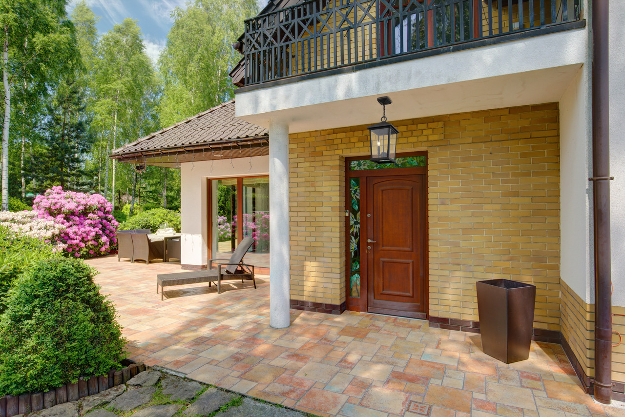 Z-LITE 568CHB-ORB 2 Light Outdoor Chain Mount Ceiling Fixture