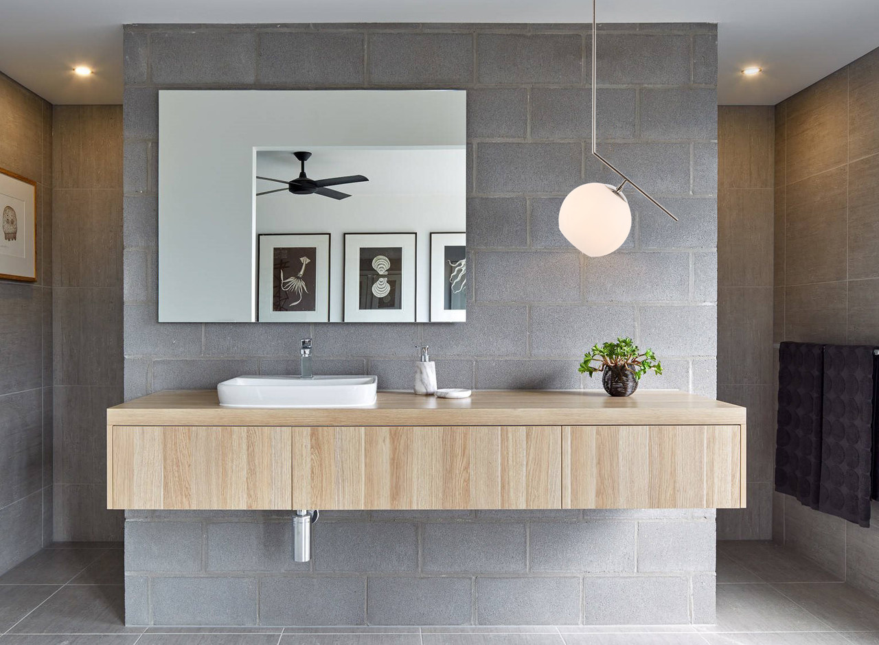 Living District LD8048D10C Ryland 1 light Chrome and Frosted White glass pendant