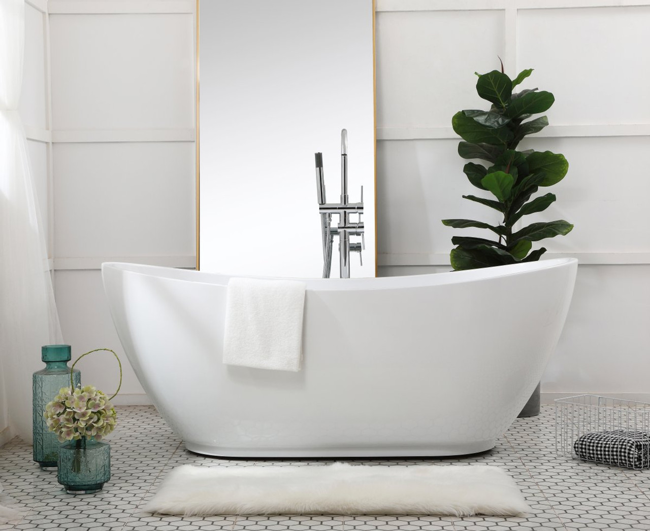 Elegant Decor BT10367GW Ines 67 inch soaking bathtub in glossy white