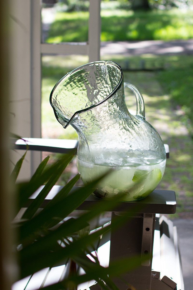 Large Glass Tilted Pitcher - Thumbnail 2