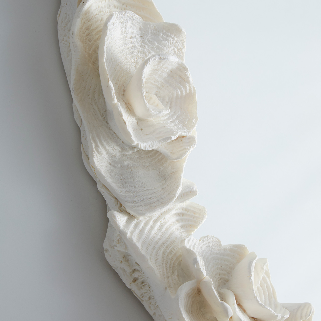 CYAN DESIGN 10498 Gardenia Mirror