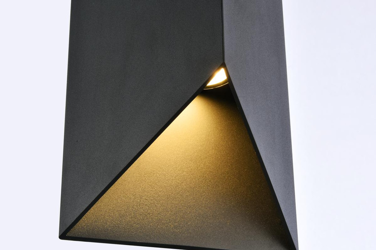 LIVING DISTRICT LDOD4022BK Raine Integrated LED wall sconce  in black