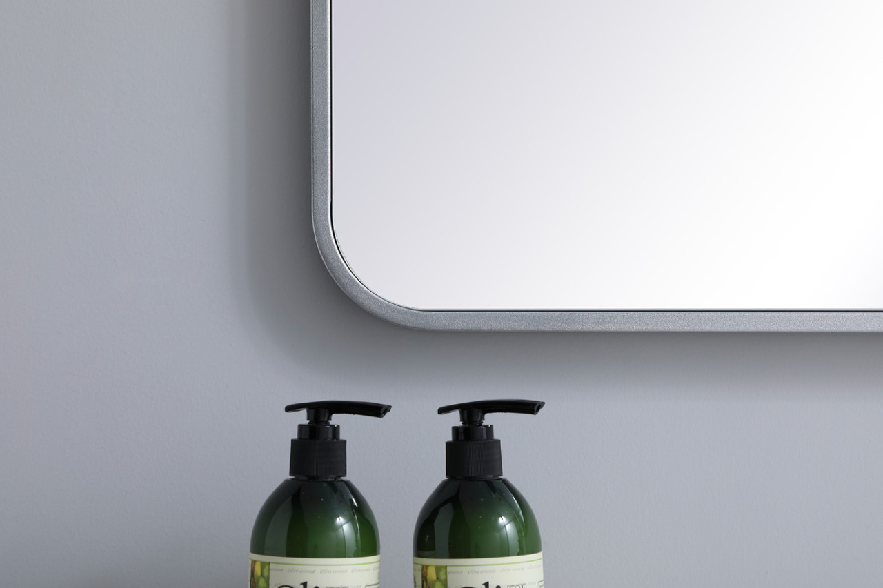 Elegant Decor MR802440S Soft corner metal rectangular mirror 24x40 inch in Silver Elegant Decor MR802440S Soft corner metal rectangular mirror 24x40 inch in Silver