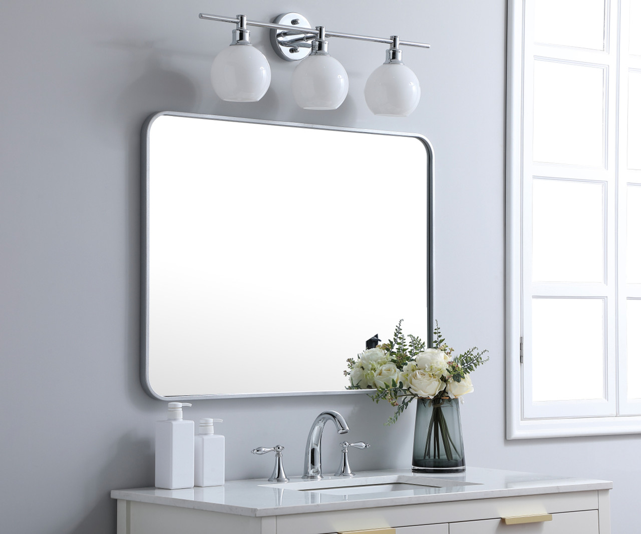 Elegant Decor MR802736S Soft corner metal rectangular mirror 27x36 inch in Silver