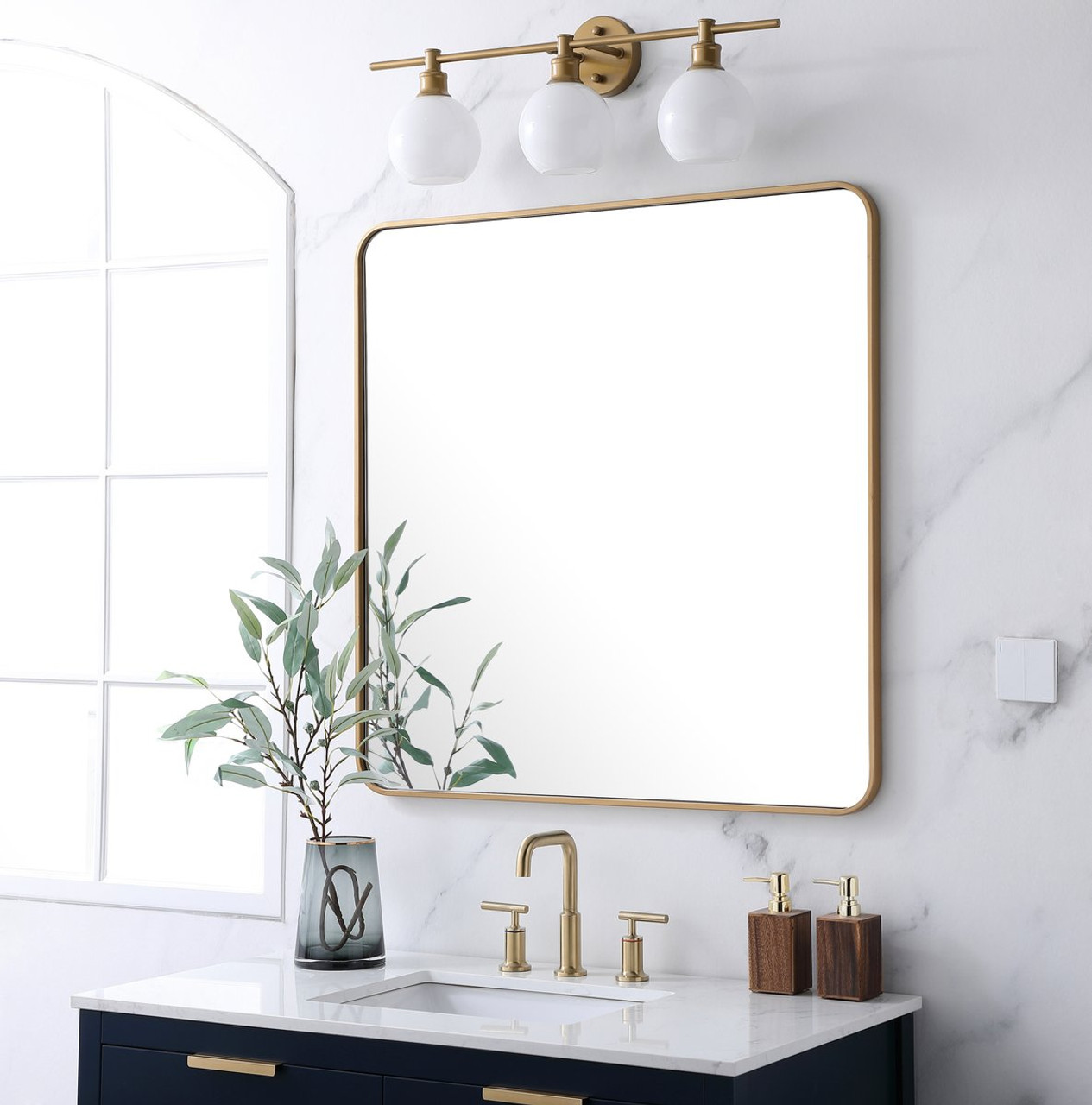 Elegant Decor MR803636BR Soft corner metal rectangular mirror 36x36 inch in Brass Elegant Decor MR803636BR Soft corner metal rectangular mirror 36x36 inch in Brass