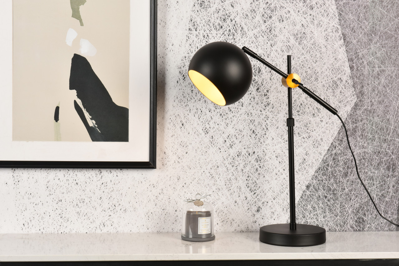 Living District LD2363BK Forrester 1 light black table lamp