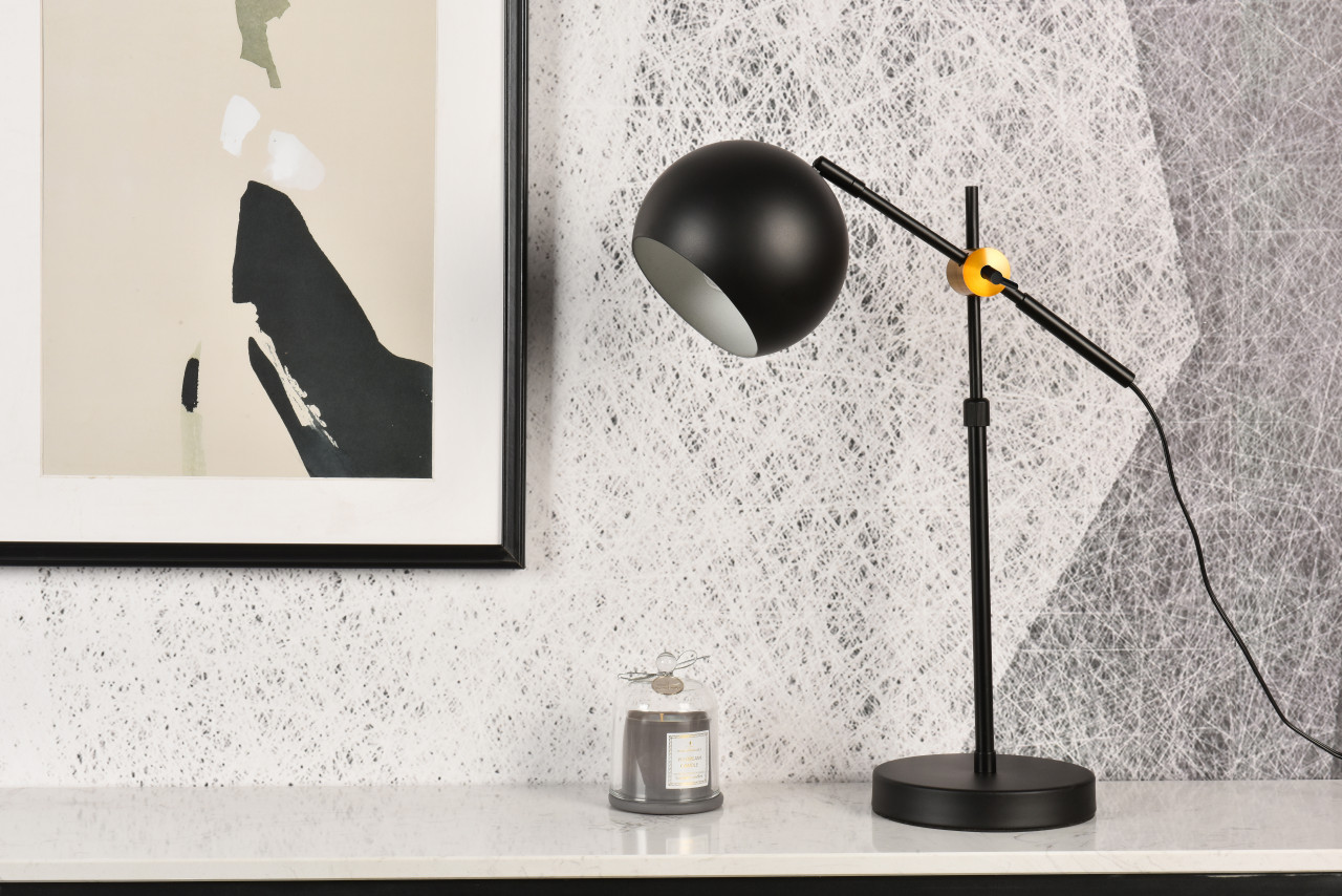 Living District LD2363BK Forrester 1 light black table lamp