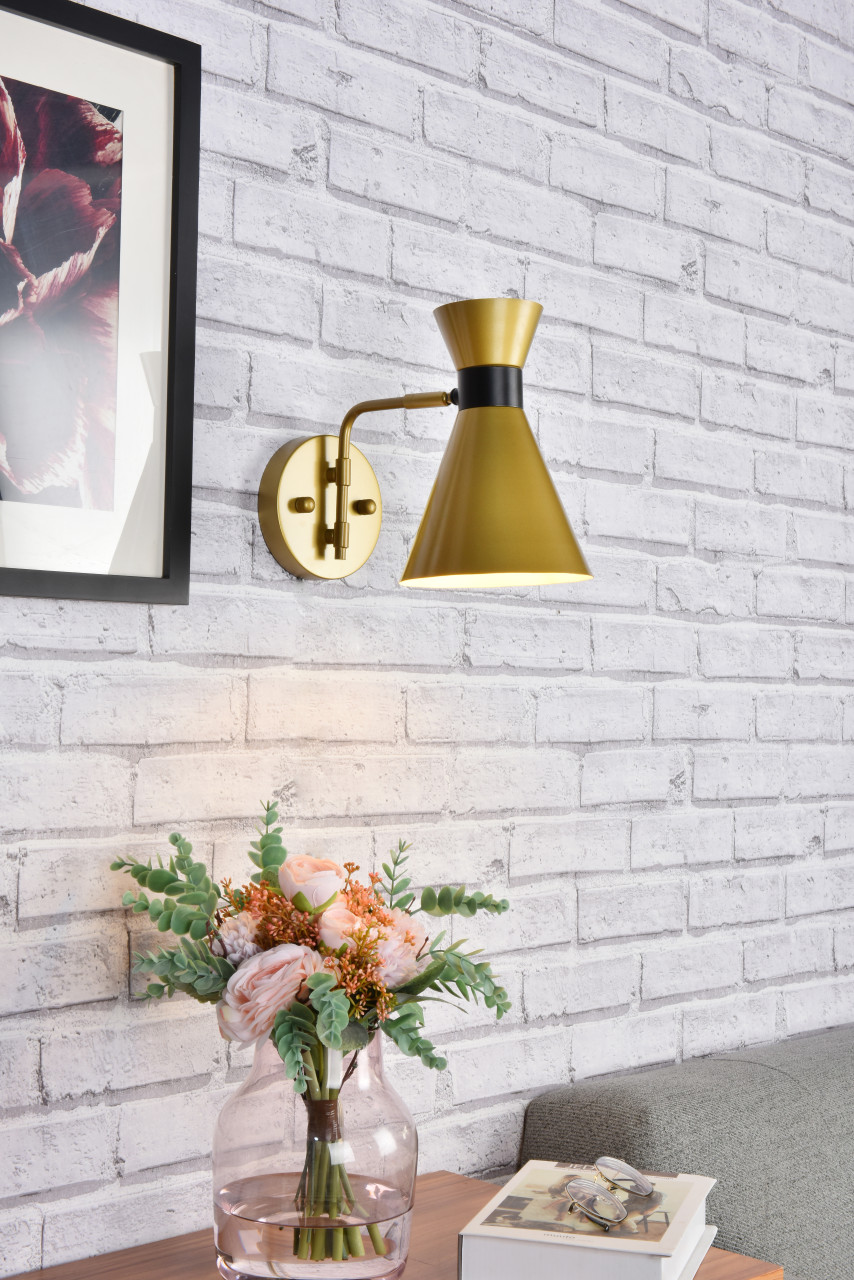 Living District LD2353BR Halycon 6 inch light brass wall sconce