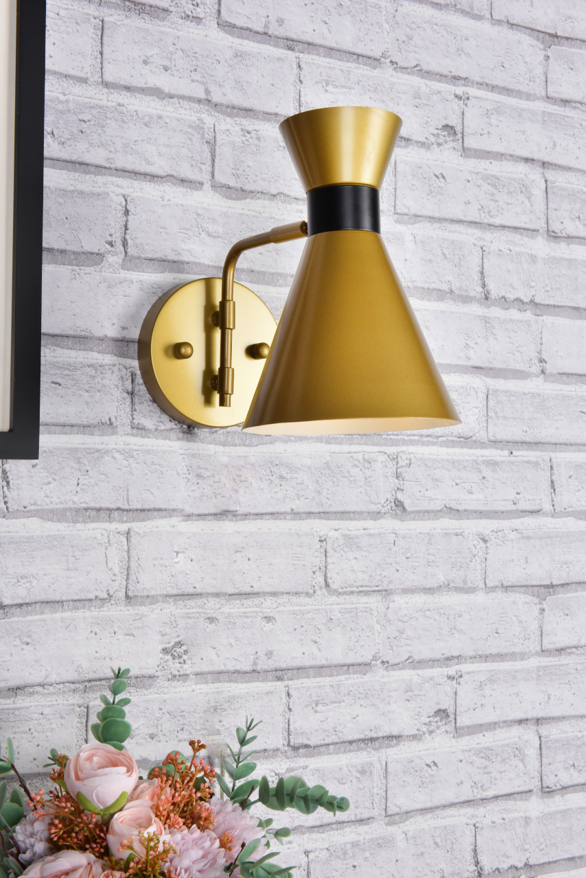 Living District LD2353BR Halycon 6 inch light brass wall sconce