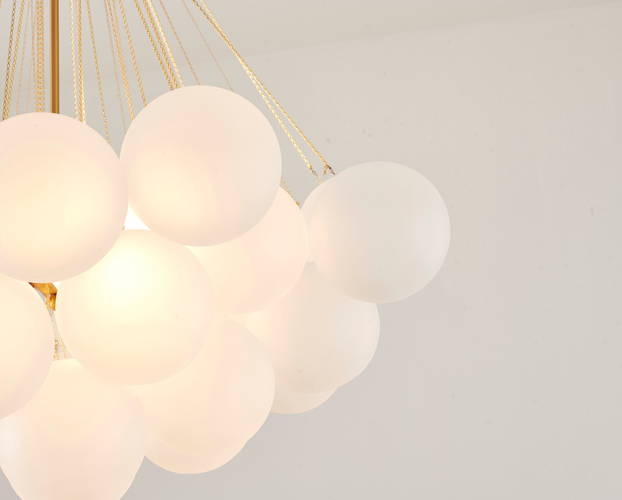 BETHEL INTERNATIONAL LA34C31CO 6-Light Chandelier, Gold