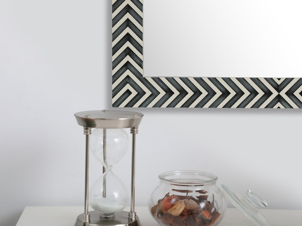 Elegant Decor MR53036 Rectangular mirror 36x30 inch in chevron