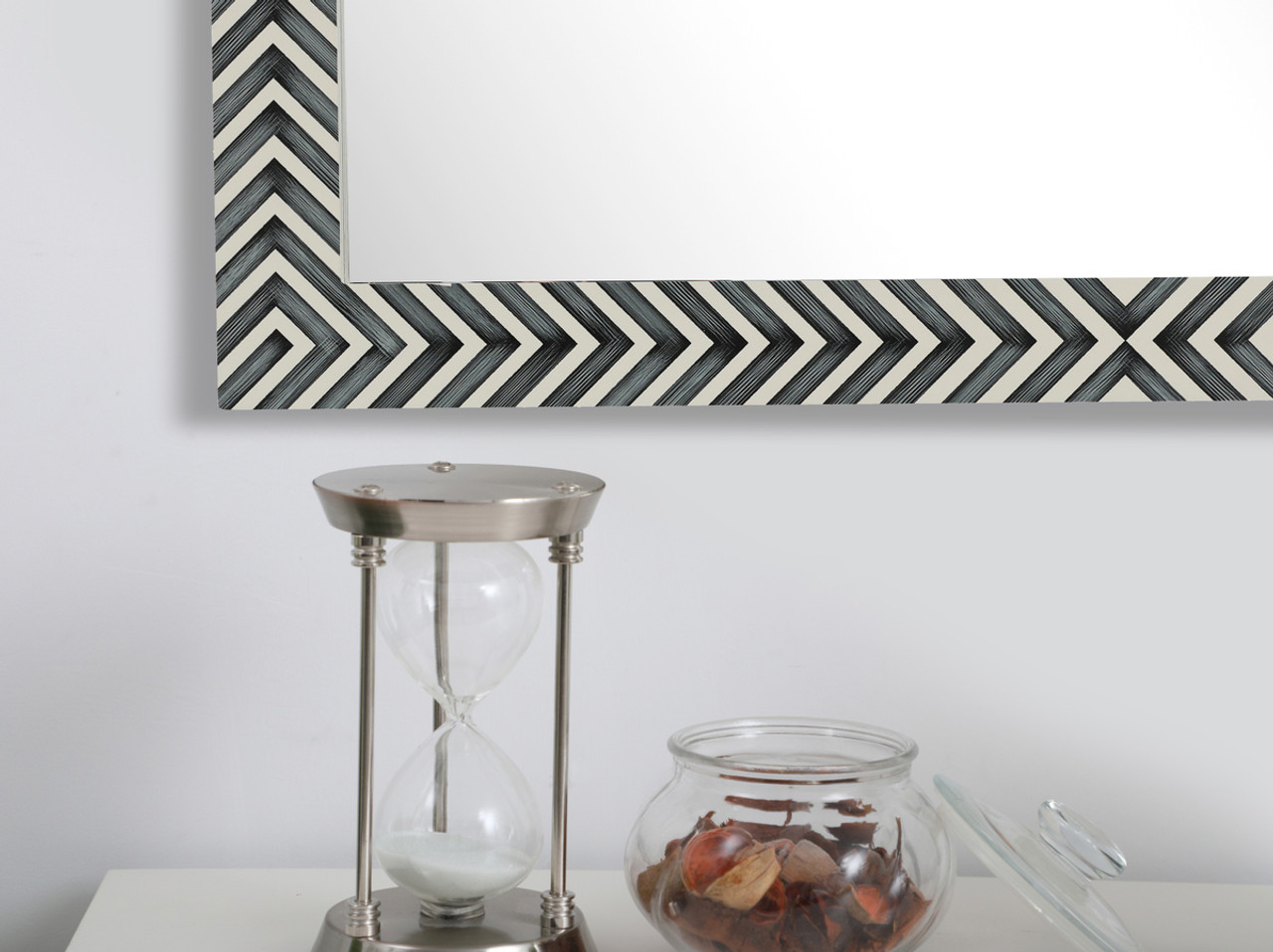 Elegant Decor MR53240 Rectangular mirror 40x32 inch in chevron