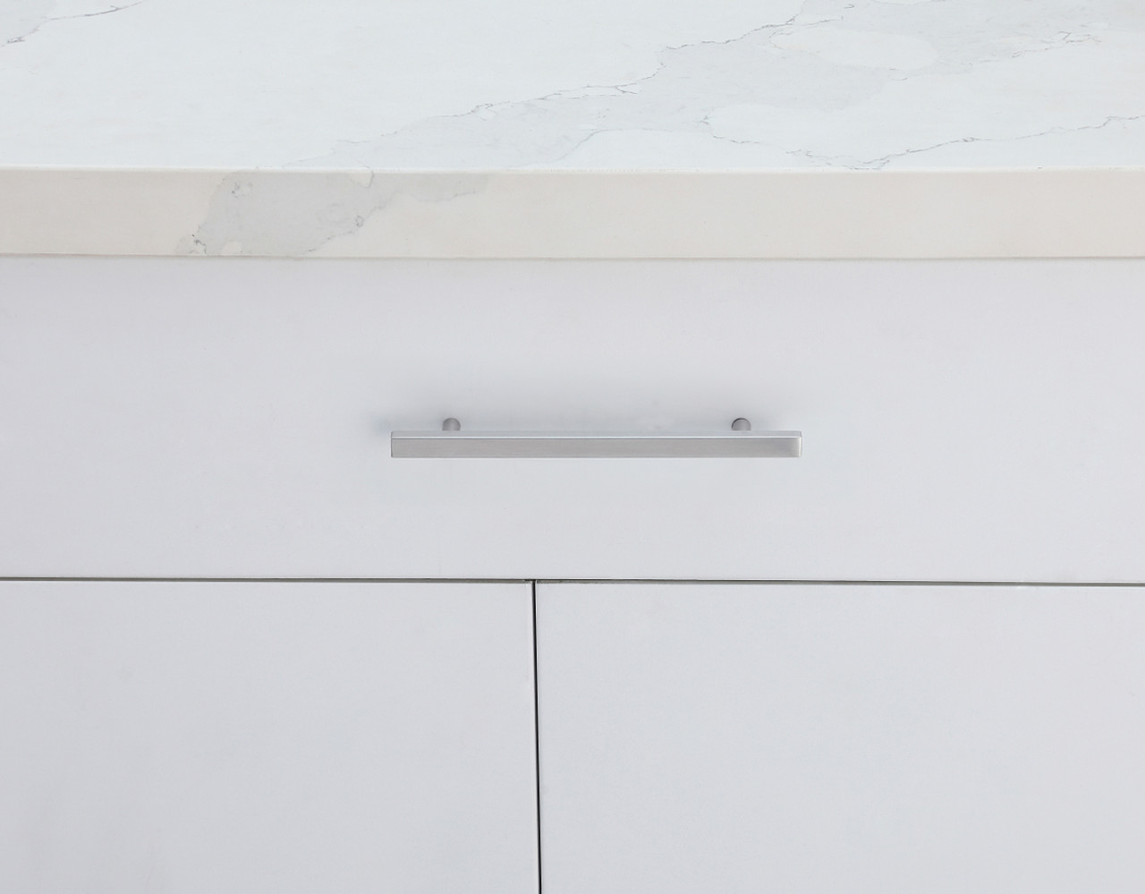 Elegant Decor PL402-6-NK-10PK Dior 6-5/16" Center to Center Brushed Nickel Bar Pull Multipack (set of 10) Elegant Decor PL402-6-NK-10PK Dior 6-5/16" Center to Center Brushed Nickel Bar Pull Multipack (set of 10)