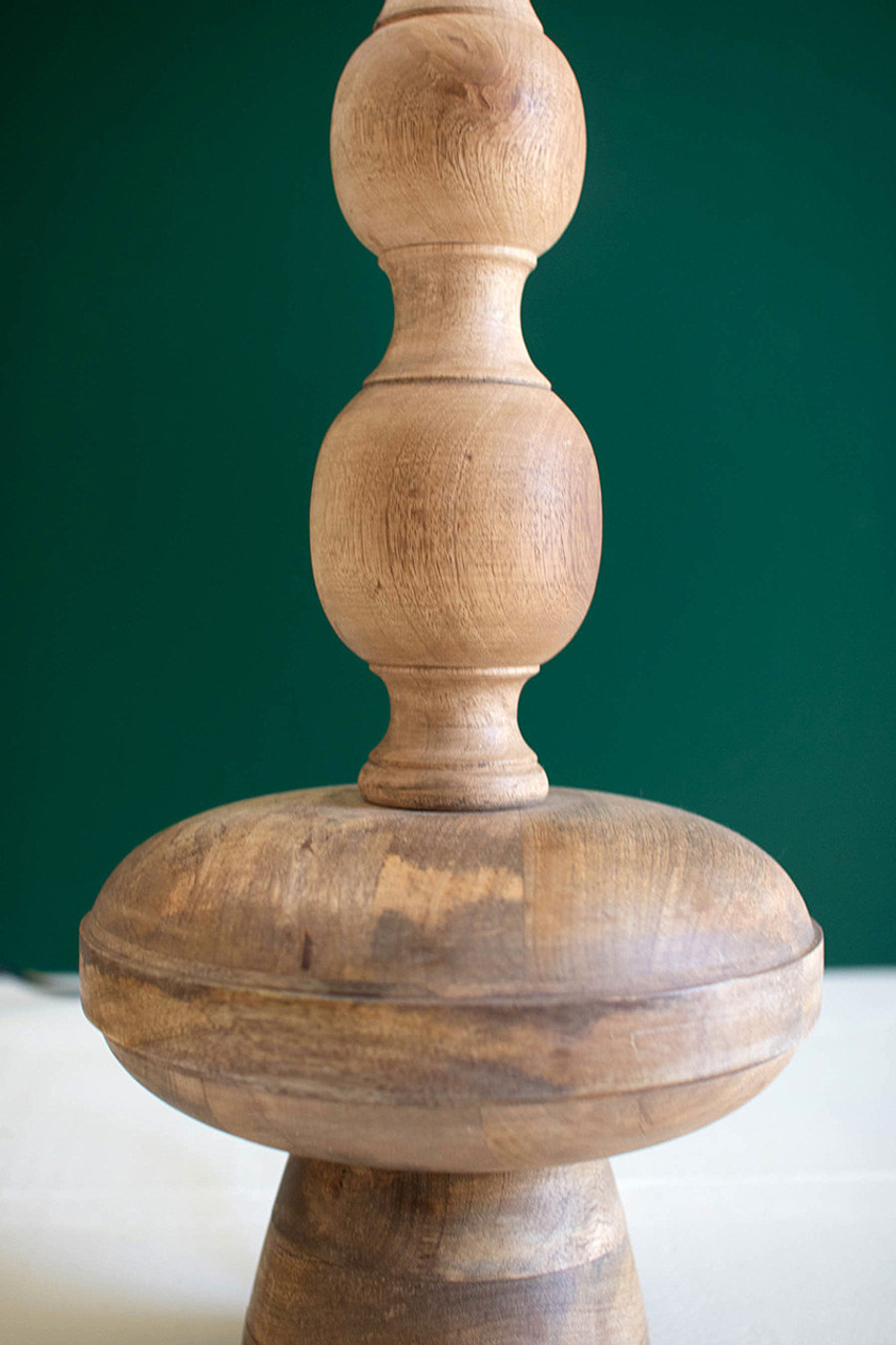 KALALOU NAT1040X CARVED WOODEN TABLE LAMP WITH OF WHITE BARREL SHADE