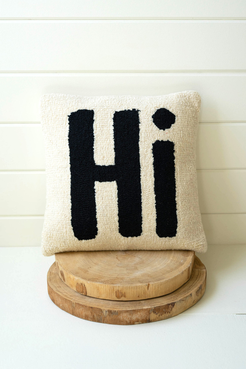 KALALOU NANT1019 Âhiâ Hand-Hooked Pillow