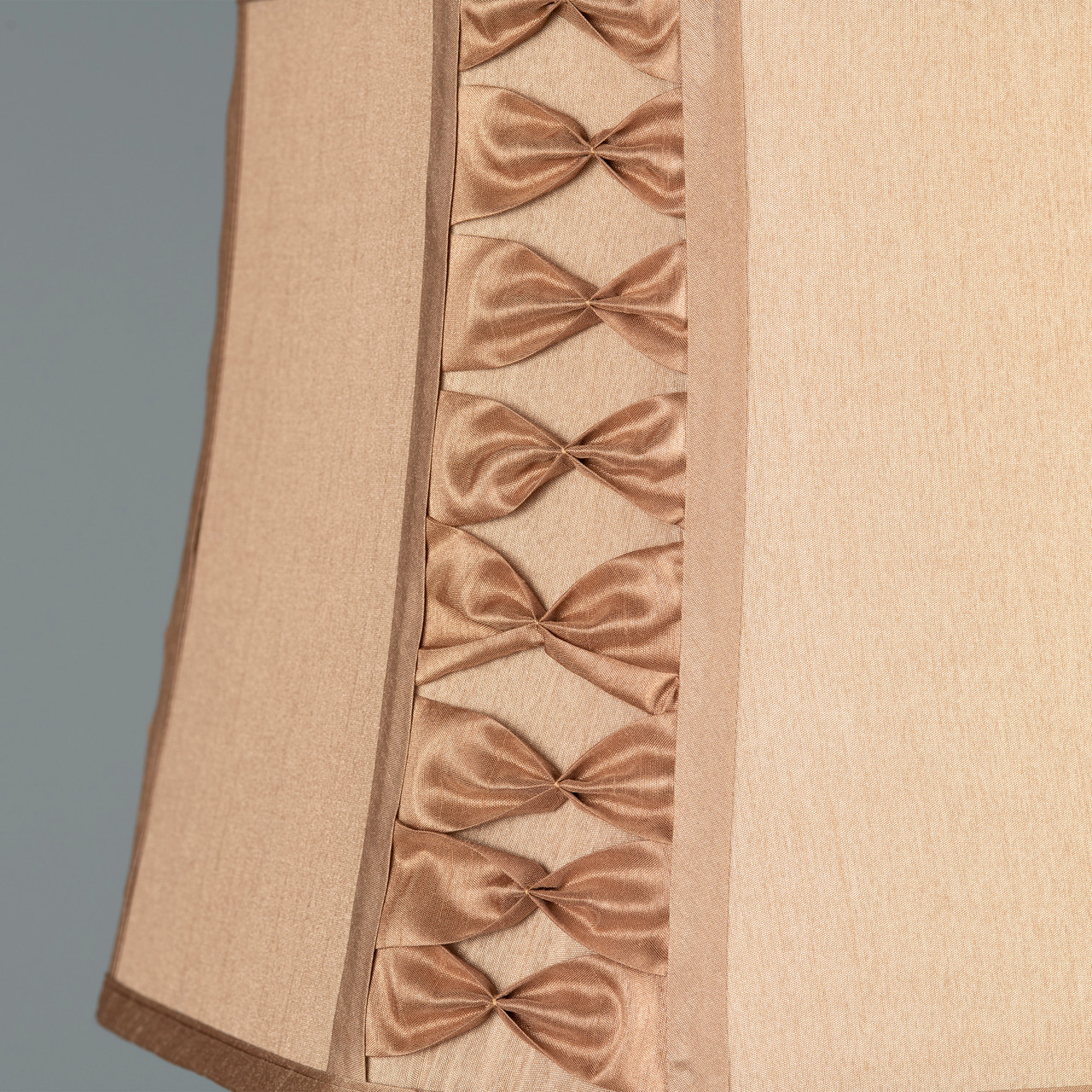 CRESTVIEW COLLECTION CVANP747 Aria Table Lamp