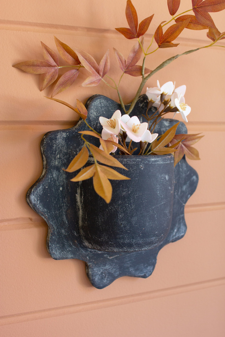 KALALOU H4439 SET OF THREE BLACK WAVY CLAY WALL PLANTERS