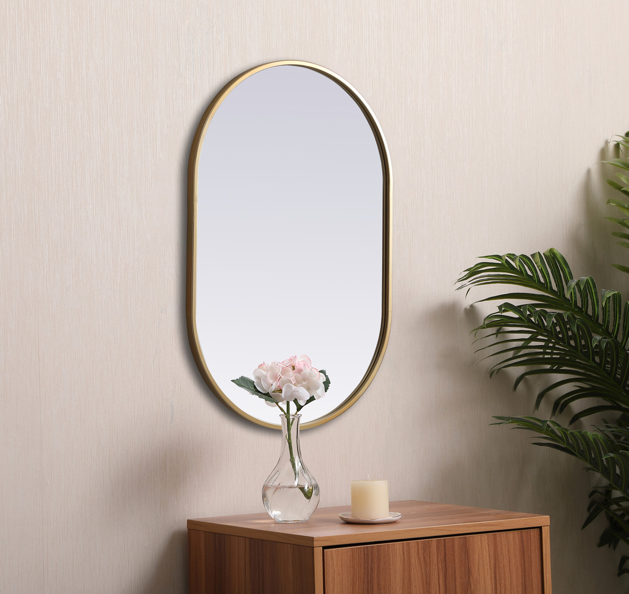 Elegant Decor MR2A2030BRS Metal Frame Oval Mirror 20x30 Inch in Brass Elegant Decor MR2A2030BRS Metal Frame Oval Mirror 20x30 Inch in Brass